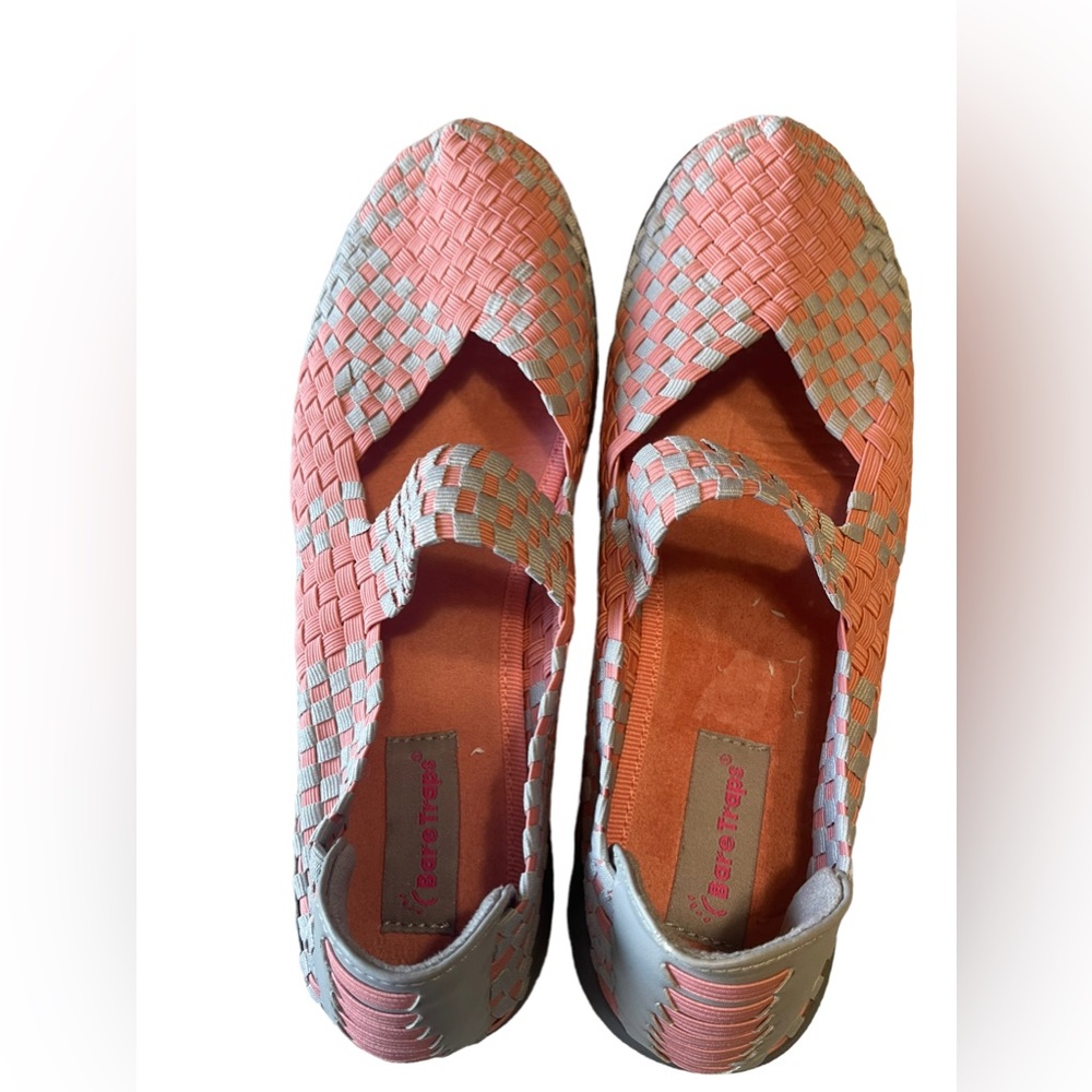 Bear Traps Woven Maryjane shoes Size 9.5